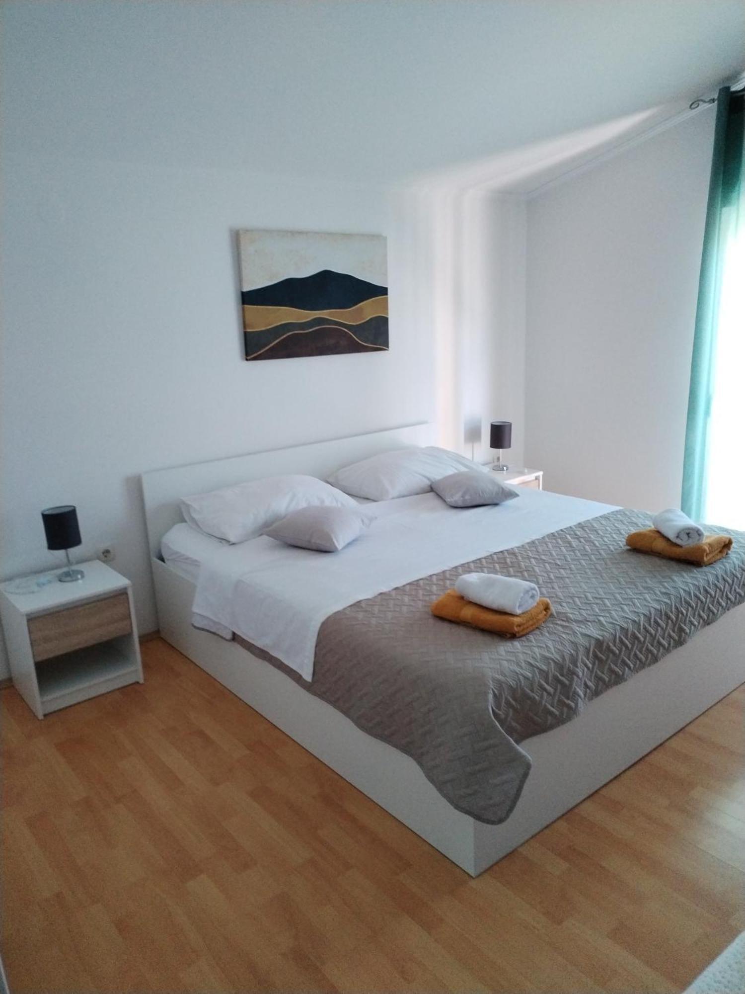 Apartmani Luka Banjol 部屋 写真