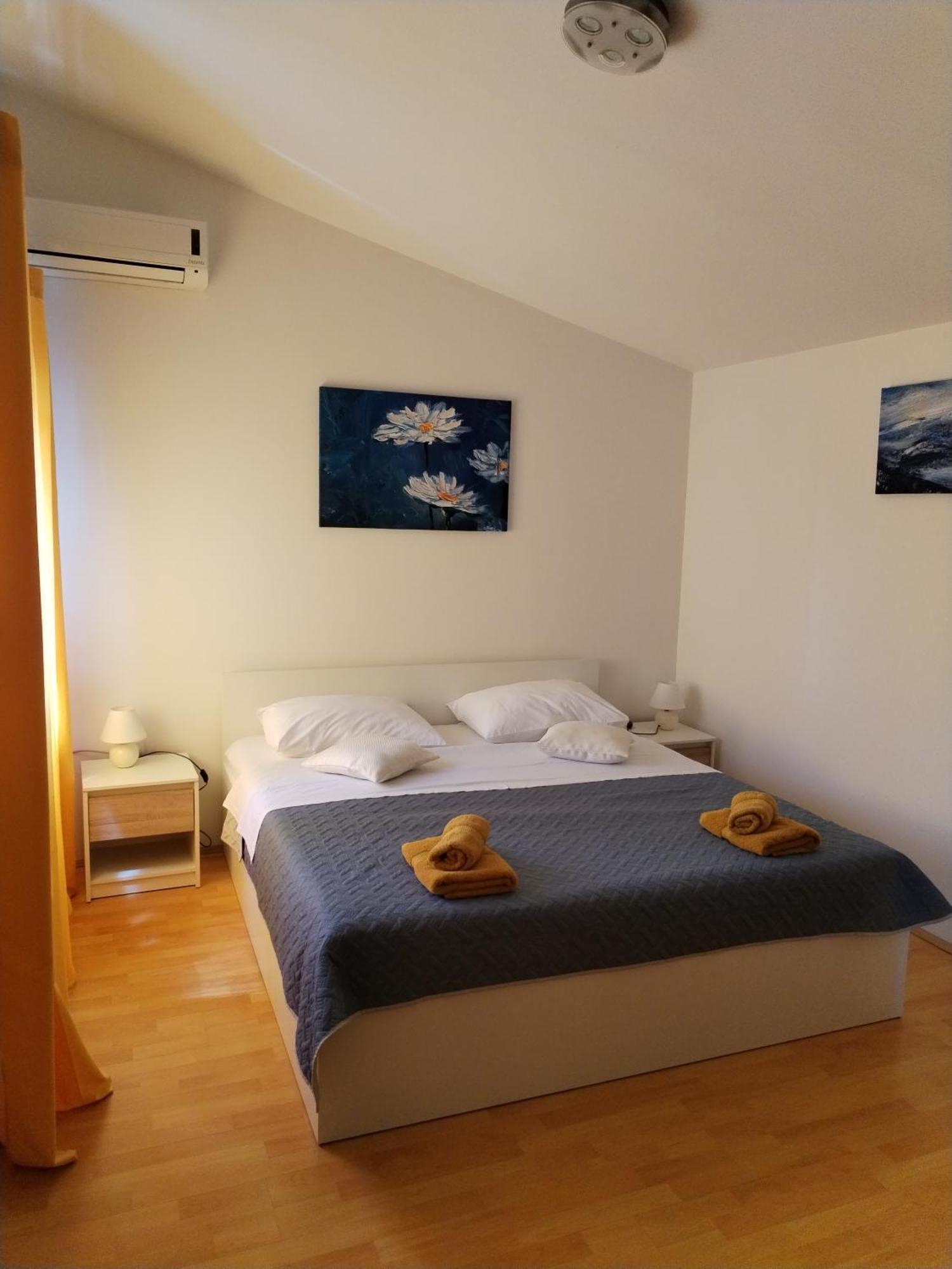 Apartmani Luka Banjol 部屋 写真